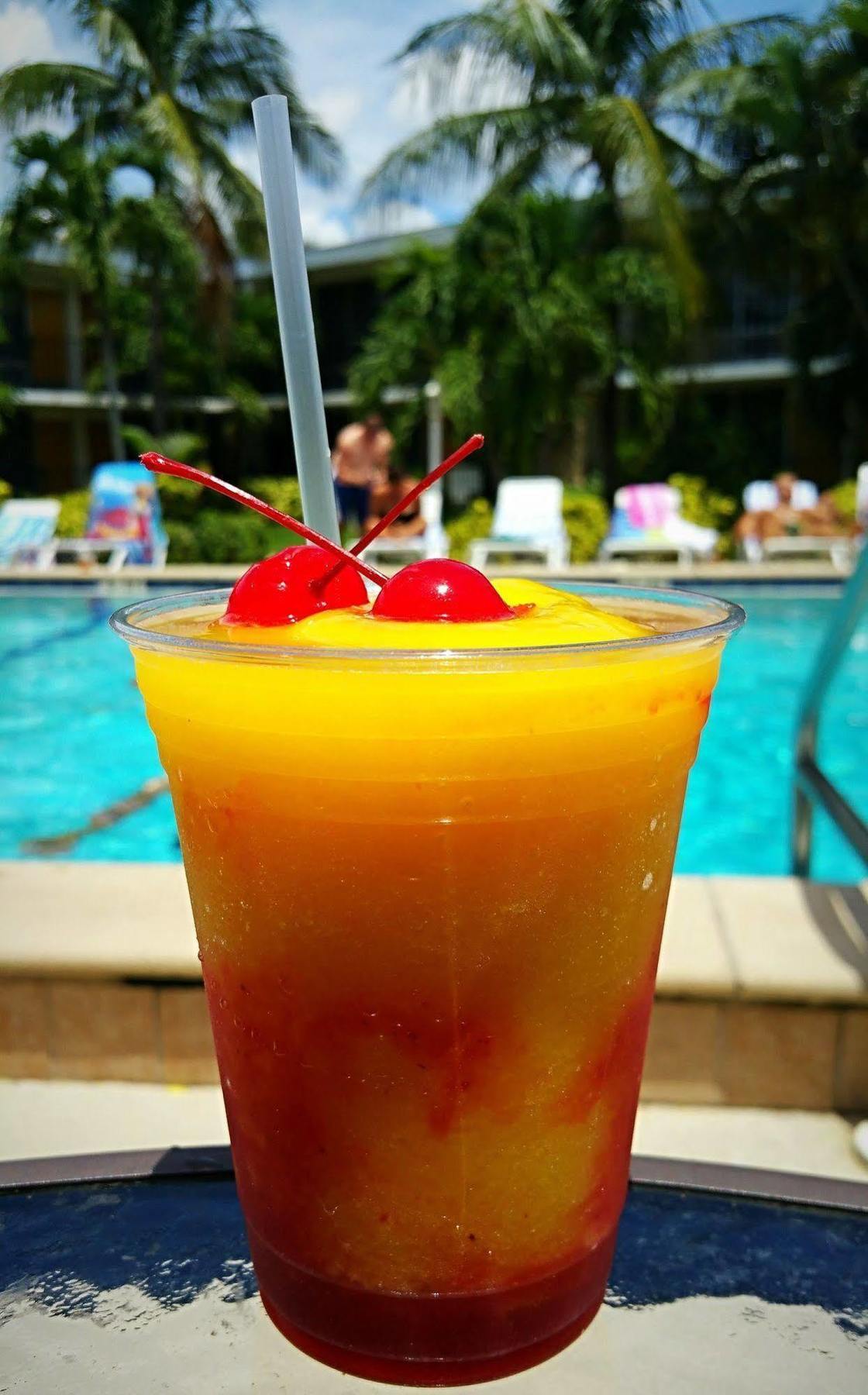 Dolphin Key - 3* Cape Coral